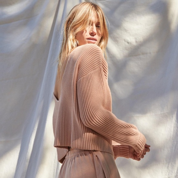 NEW Lunya Cozy Cotton Silk Reversible Pullover Sweater in Tranquil Tan - Picture 3 of 5